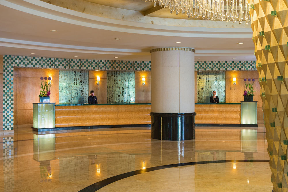 Renaissance Shanghai Pudong Hotel מראה חיצוני תמונה