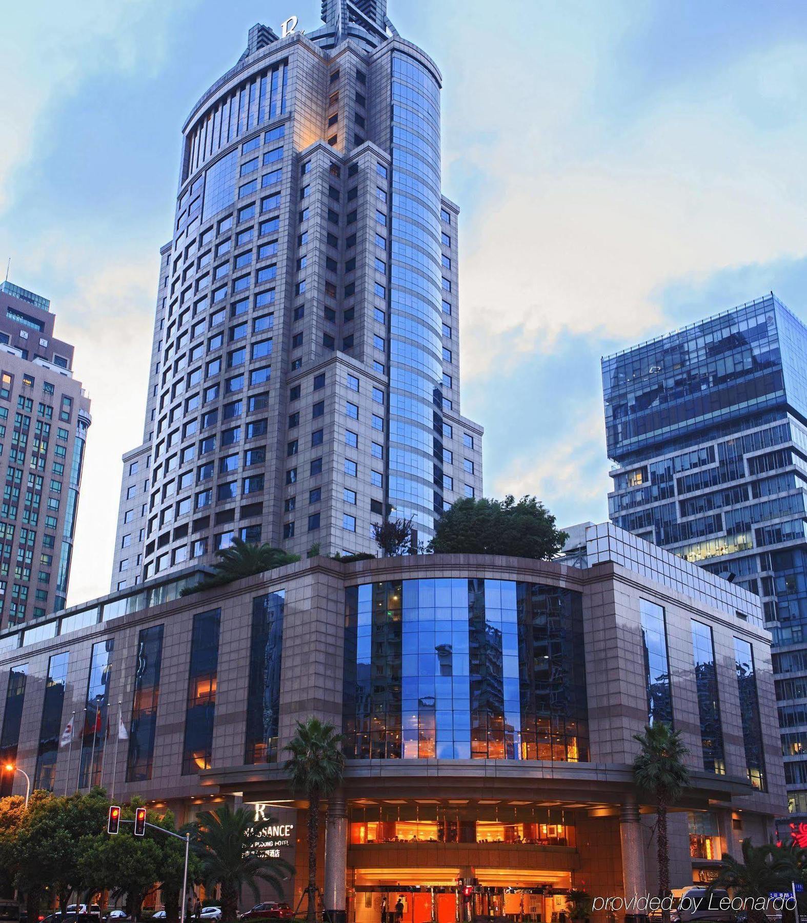 Renaissance Shanghai Pudong Hotel מראה חיצוני תמונה